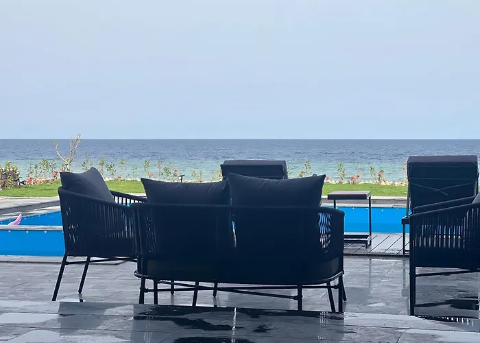 Kuba Luxury Heated Pool *