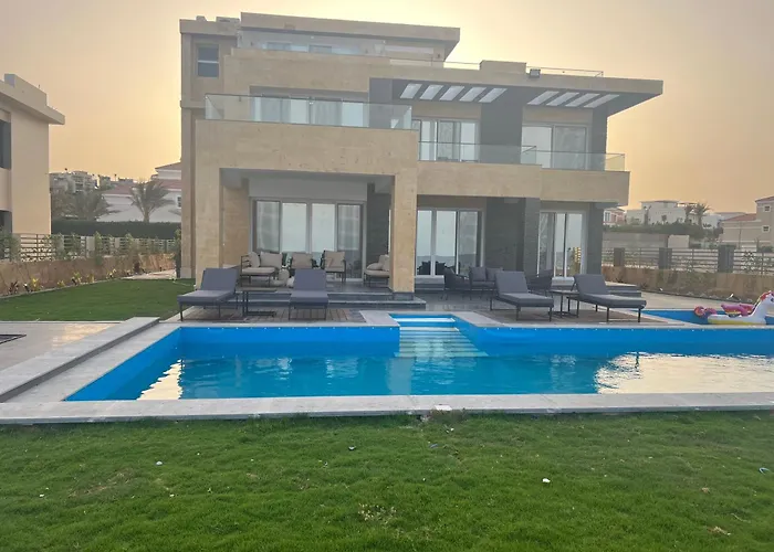فيلة Kuba Luxury Heated Pool *