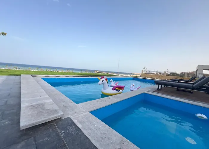 Kuba Luxury Heated Pool فيلة *